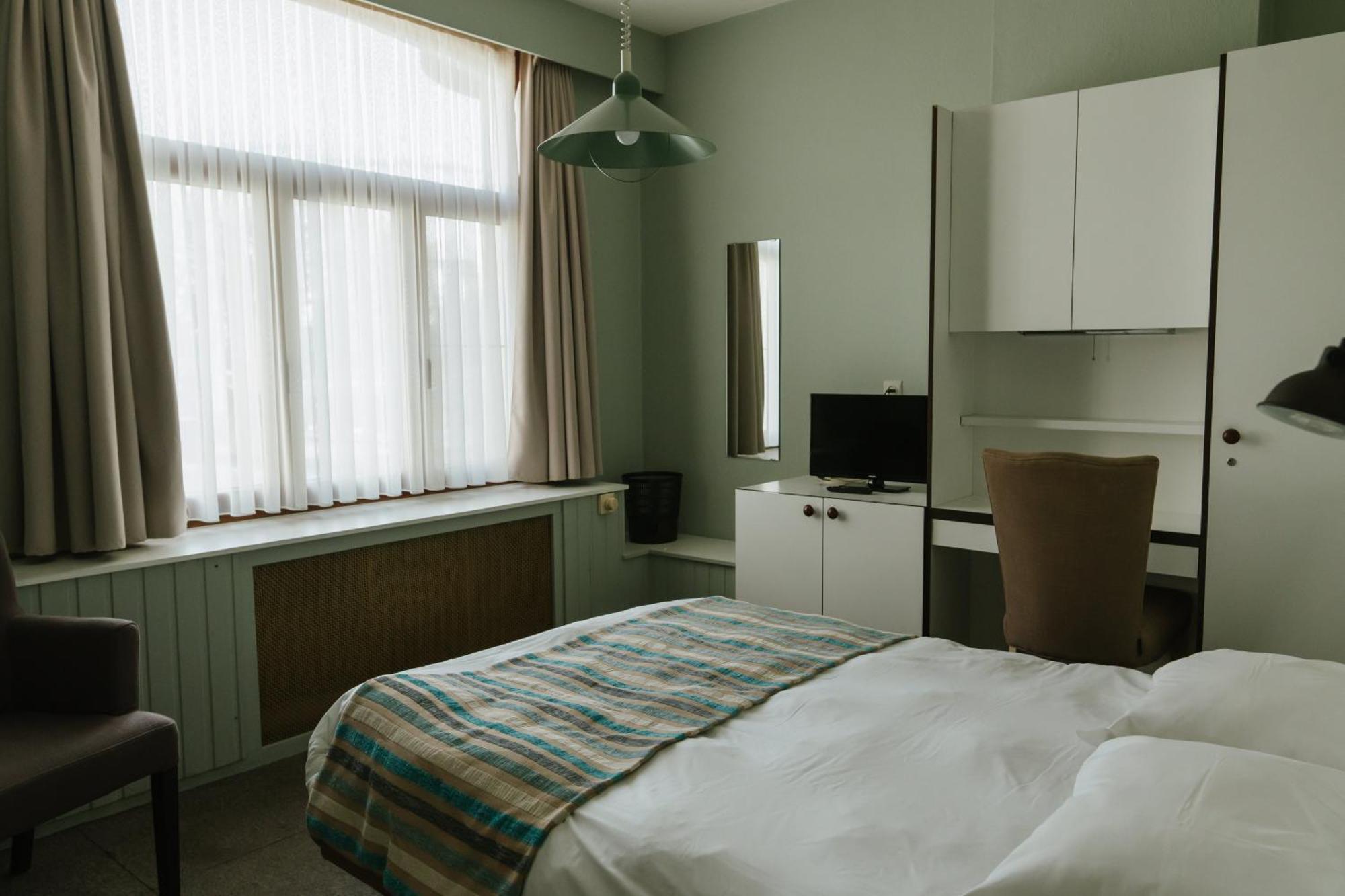 Hotel Kempenrust Kasterlee Bagian luar foto