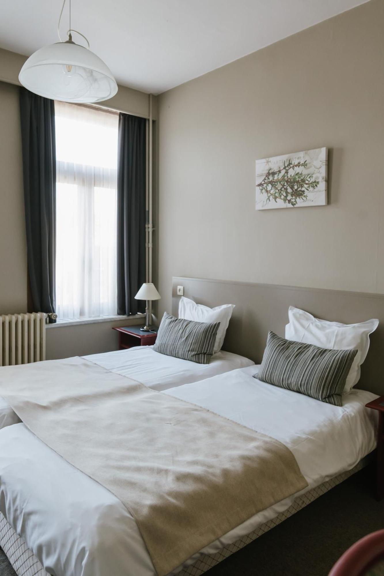 Hotel Kempenrust Kasterlee Bagian luar foto